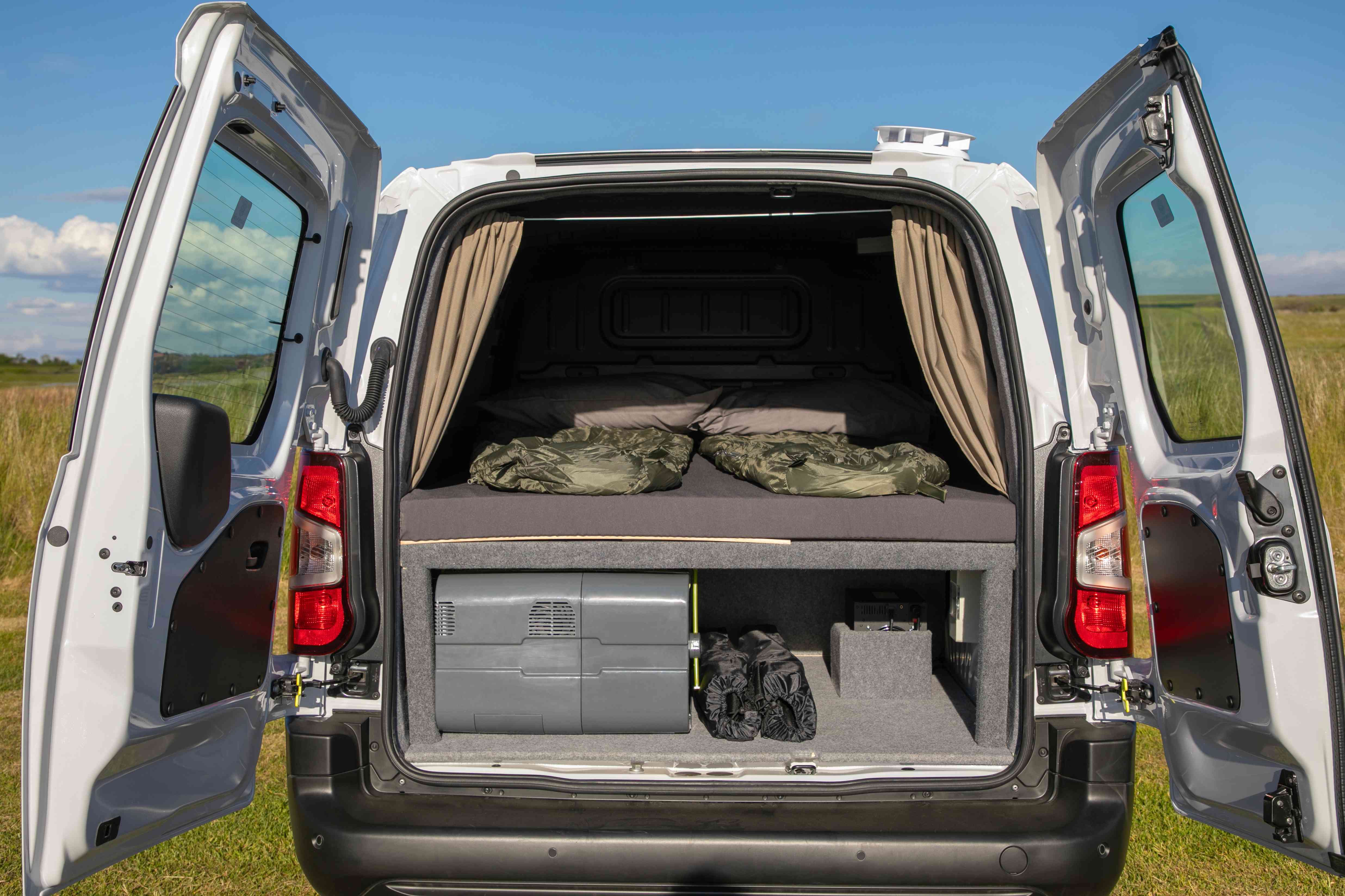 Fiat Doblo Maxi Camper LUX